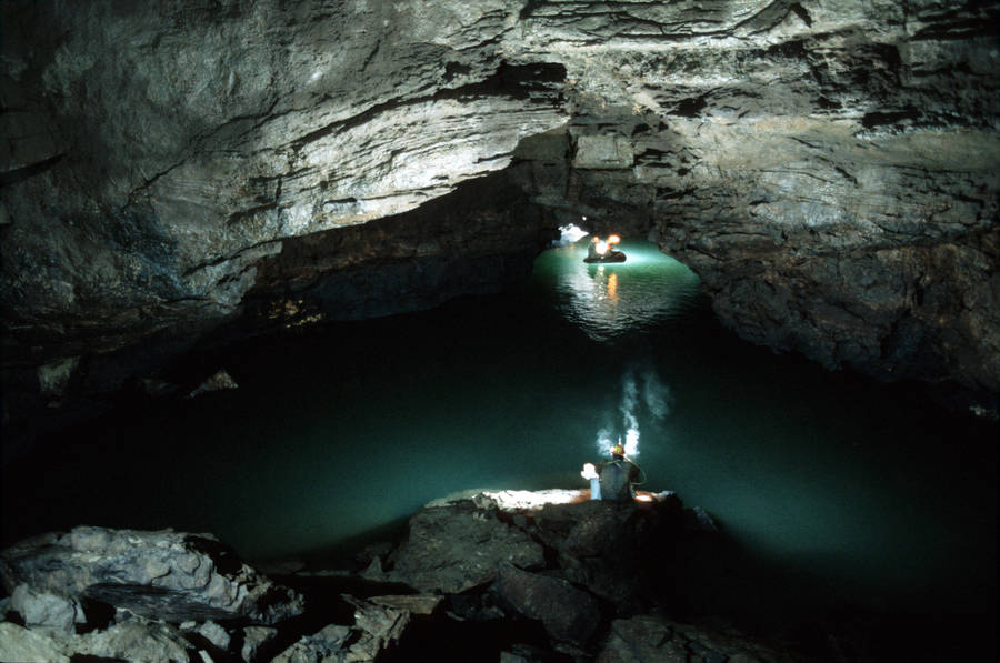 come un fiume&nbsp;carsico