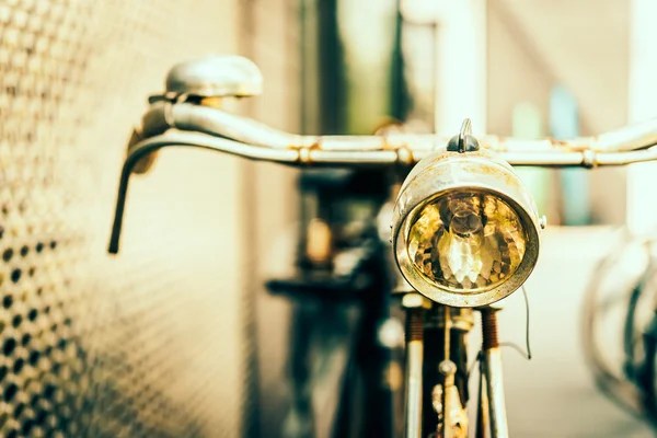 La bicicletta e lo&nbsp;smartphone