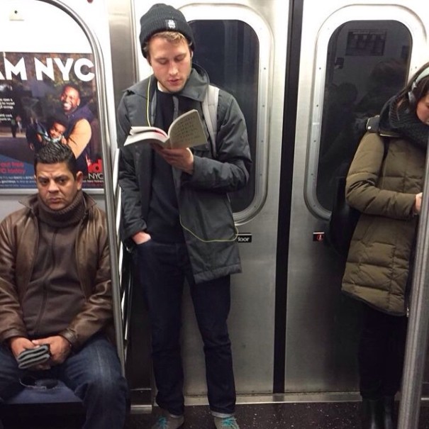 il ragazzo con il libro